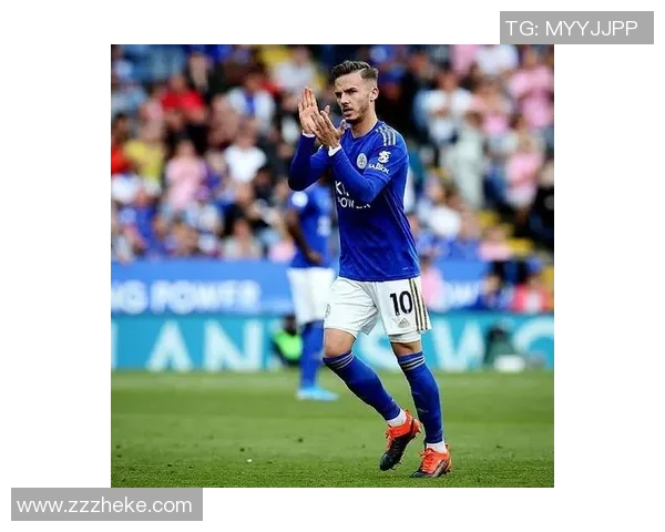 从校园球场到职业赛场：足球新星如何走向世界的梦想之路