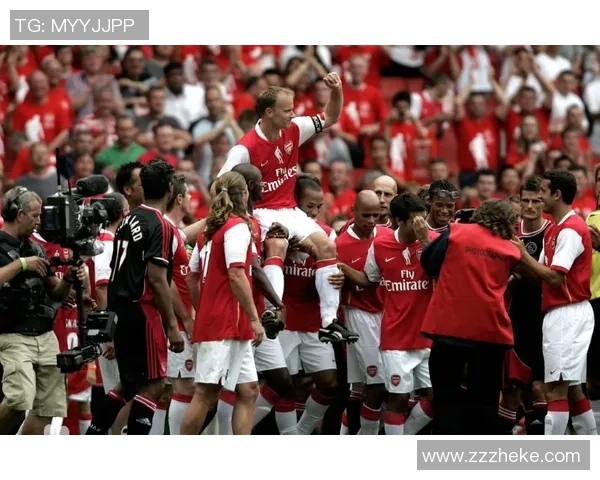 以最强球星为核心打造巅峰绿茵传奇开启足球荣耀新纪元