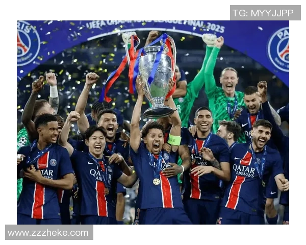 全体球星聚集绿茵场 谁能在足球世界中登顶荣耀之巅