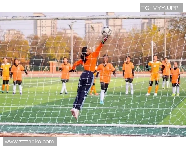 新疆足球星闪耀绿茵赛场展现拼搏精神书写壮丽青春篇章 新疆足球星闪耀绿茵赛场展现拼搏精神书写壮丽青春篇章