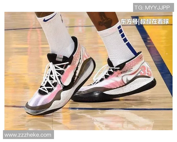 根据球星个性风格推荐的女款足球鞋时尚选择与性能分析