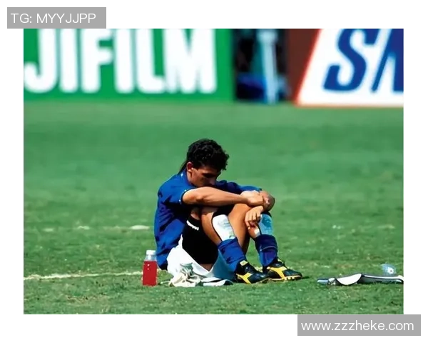 足球场上15号球星的传奇故事及其在球队中的独特地位解析 足球场上15号球星的传奇故事及其在球队中的独特地位解析